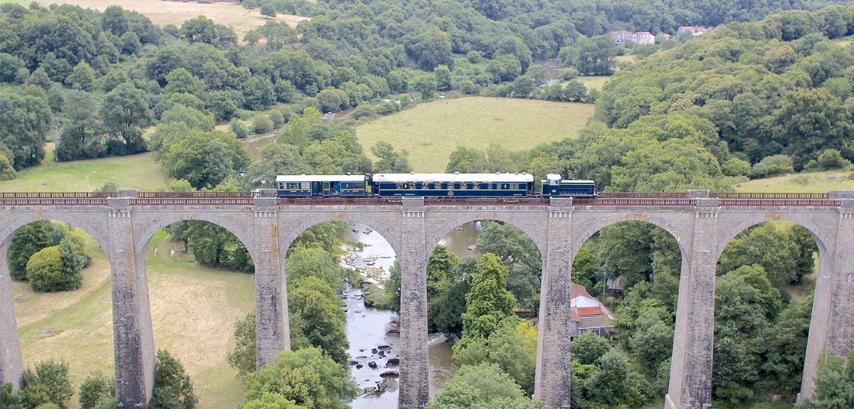 train restaurant sur viaduc de barbin